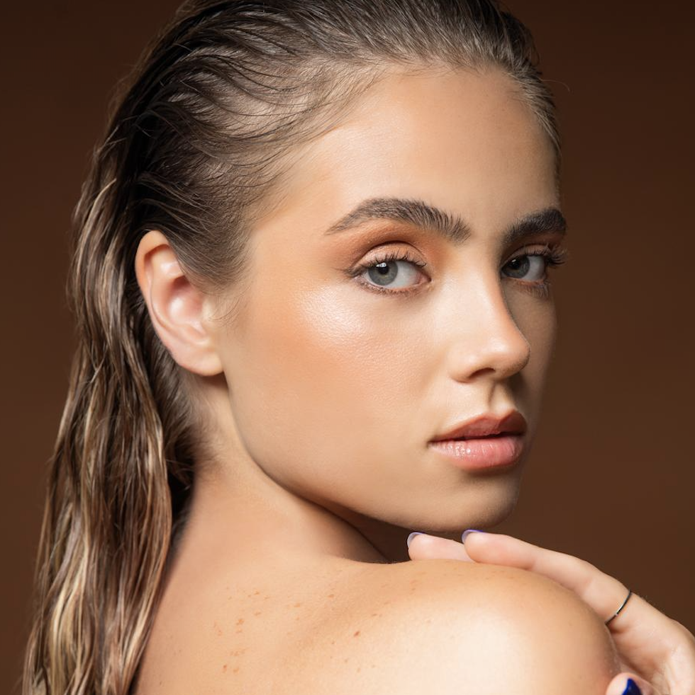 MAYA ÖSTBERG / MTY
